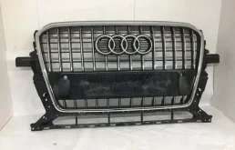 Решётка радиатора Audi Q5 2012-2017 8R0853651 1, передняя