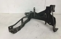 Кронштейн фары BMW X3 2017-2023 51647400113 G01, передний левый