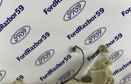 Бачок омывателя Ford Focus 2 2005-2011 1497707 CB4