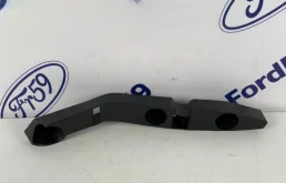 Кронштейн бампера Ford Focus 2 2005-2008 1337336 CB4, передний левый