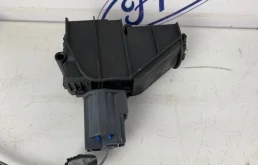 Замок лючка бензобака Ford Mondeo 4 2008 6M21220A20AD BE 2.0 (AOBA)
