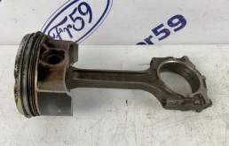 Поршень Ford Focus 3 2011-2015 1907707 CB8 2.0