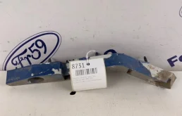 Кронштейн бампера Ford Focus 2 2005-2008 1337334 CB4, передний правый
