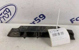 Кронштейн бампера Ford Focus 2 2008-2011 1521605 CB4, передний правый