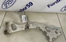 Кронштейн бампера Ford Focus 3 2011 1742938 CB8 1.6 (PNDA), задний правый