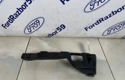 Кронштейн фары Ford Focus 2 2007 1335699 CB4, передний левый
