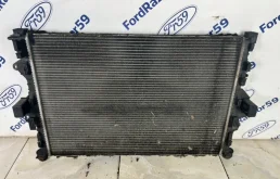Радиатор ДВС Ford Mondeo 4 2007-1010 1563251 BD 2.0 TDCI