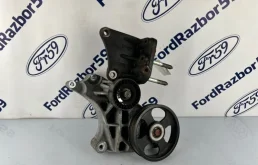 Кронштейн опоры двигателя Mitsubishi Lancer 2008 1091A131 CY 1.8 (4B10)