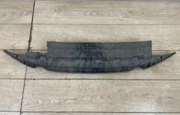 Абсорбер переднего бампера для Audi Q7 на фотографиях