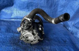 Насос ГУР для Honda CR-V 2010 года на фотографиях