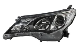 Фары для Toyota RAV4 2018 года на фотографиях