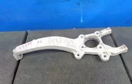 Кулак поворотный Lexus GS 3 2005-2012