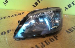 Фара левая RENAULT LOGAN 2005-2014 8200744753