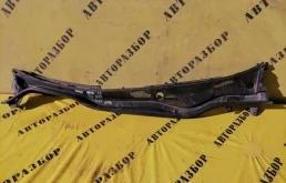 Жабо (решетка стеклоочистителя) LEXUS GS350 2005-2011 5570830100