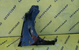 Крыло переднее правое RENAULT SANDERO 2009-2014 631005379R