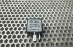 Реле Audi A8 D4