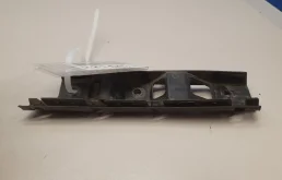 Направляющая переднего бампера левая для Volkswagen Passat B6 2005-2010