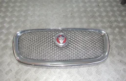 Решетка радиатора JAGUAR XF I рестайлинг (2011—2015)