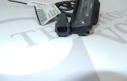 Фонарь подсветки номера левый для Volvo C30 на фотографиях