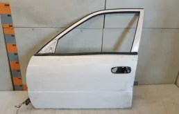 Дверь передняя левая Toyota Corolla 1998 E110