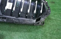 Воздухозаборник для Toyota Corolla 1998 года на фотографиях