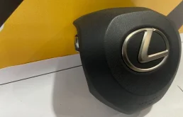 Подушка безопасности водителя для Lexus RX на фотографиях