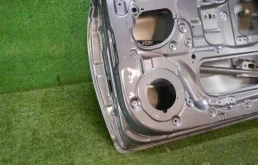 Дверь передняя правая для Hyundai Solaris на фотографиях