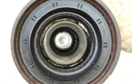 Редуктор переднего моста для Toyota Land Cruiser Prado 2004 года на фотографиях