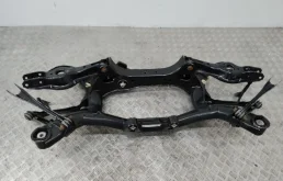 балка задняя BMW 3 F30/F31  2012