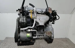 двигатель в сборе Nissan Primera P10  1995
