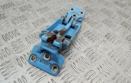 петля двери Volkswagen Crafter  2013