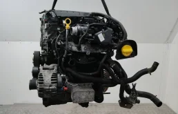 двигатель в сборе Renault Trafic 3  2015