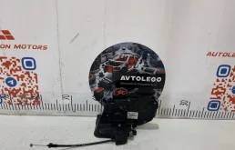 Замок двери задний правый Volvo V70 2009 31253921 D4204T