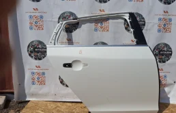 Дверь задняя правая Volvo V60 2016 32291067 D4204T9