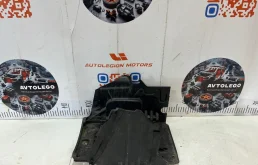 Площадка АКБ Land Rover Freelander 2009 LR017334 L359 224DT