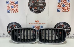 Решетка радиатора BMW X5 2009 51137171395 E70 N62N