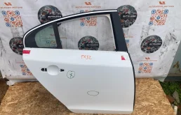 Дверь Volvo S60 2012 31371044 B5254T5, задняя правая