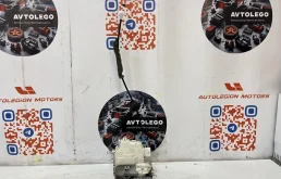 Замок двери передний правый Audi A3 2016 8X1837016C 8V CNTC