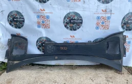 Жабо Volvo S60 2012 31298771 B5254T5