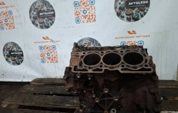 Блок цилиндров Land Rover Discovery 2010 LR018030 L319 306DT