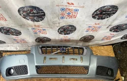 Бампер передний Volvo V70 2008 39883997 D5244T4