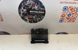 Пепельница Audi A4 2013 8K0857951 B8 CPMA