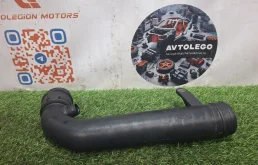 Патрубок воздушный VW Tiguan 2013 1K0129654BE 1 CCTA