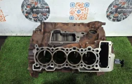Блок цилиндров Land Rover Range Rover 2015 LR035361 L405 448DT