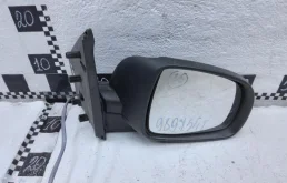 Стекла и зеркала для Nissan Note на фотографиях