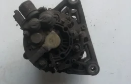 Генератор для Citroen Berlingo 1999 года на фотографиях