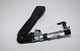Натяжитель ремня безопасности BMW 5-Series 2009+ 72119115306 F10, передний правый