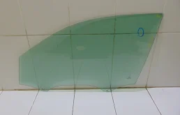 Стекло двери AUDI Q3 2012+ 8U0845201 8U, переднее левое