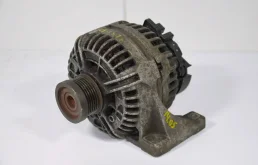Генератор VOLVO S60 2000-2010 30667788 2.5