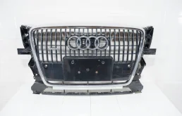 Решетка радиатора AUDI Q5 2008-2012 8R0853651NT94 8R